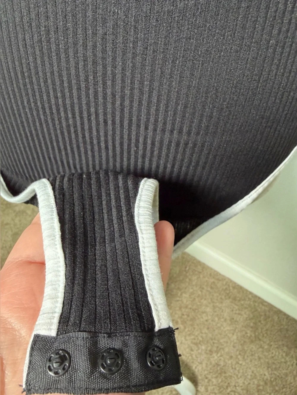 New - Black Ribbed Contrast-Trim Bodysuit - Picture 5 of 6